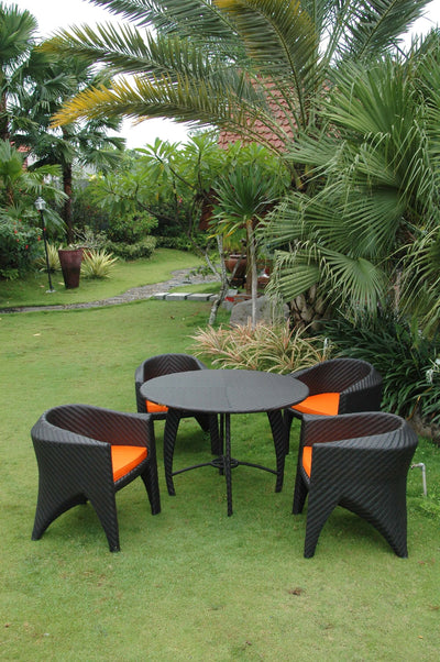 MONTEBELLO DINING ARMCHAIR