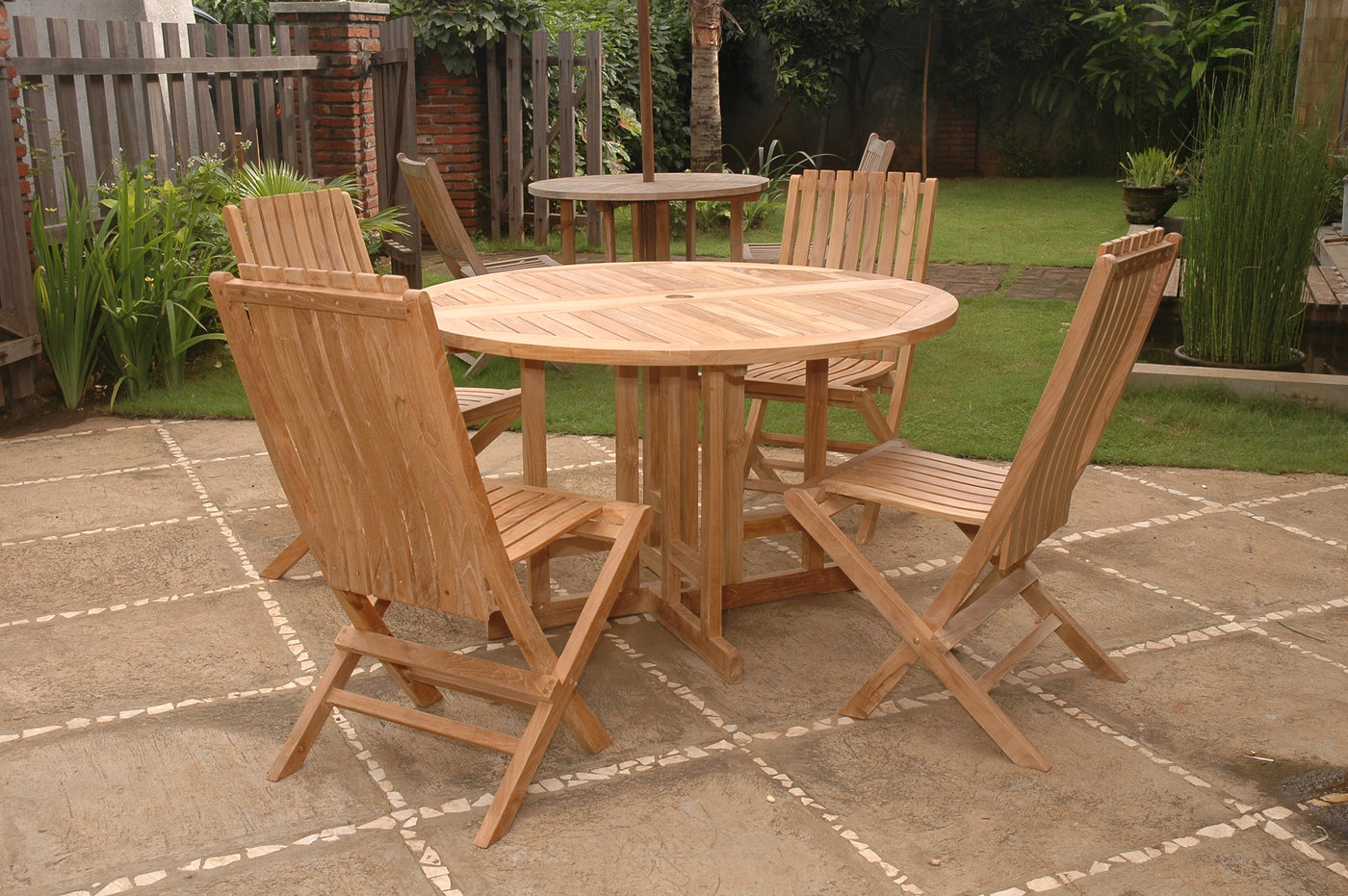 Butterfly Comfort 5-pc Dining Table Set
